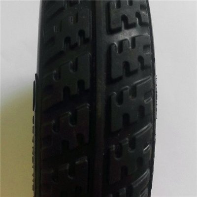 工廠定制生產 橡膠掃地機輪胎、遙控車輪胎與硅橡膠制品的全方位解決方案